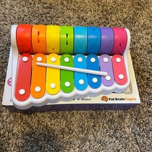 Fat brain toy xylophone toy for toddlers